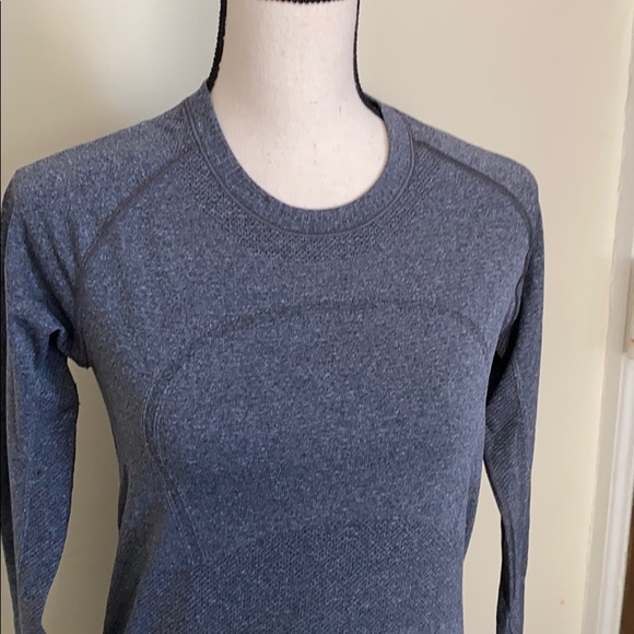 Lululemon Swiftly Tech Long Sleeve Crew Size 4 - Picture 5 of 12